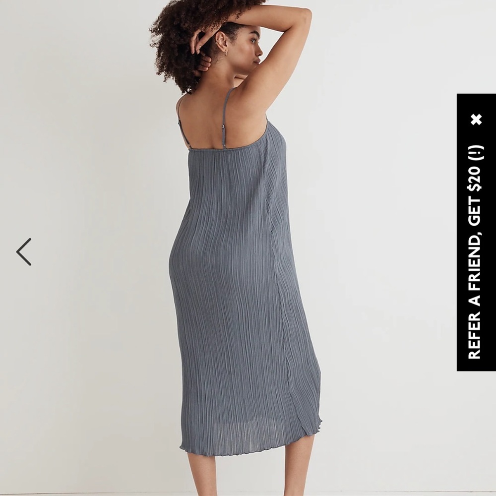 Madewell The “Goldie” dress in Plisse